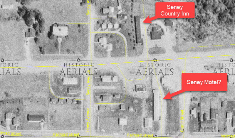 Fox River Motel - 1971 Aerial